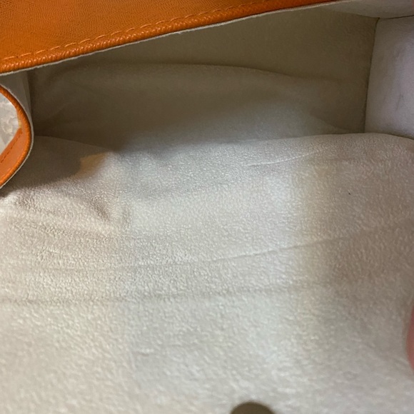 🏵 Tory Burch Authentic Soft Sunglasses Case 🏵 - Picture 3 of 9